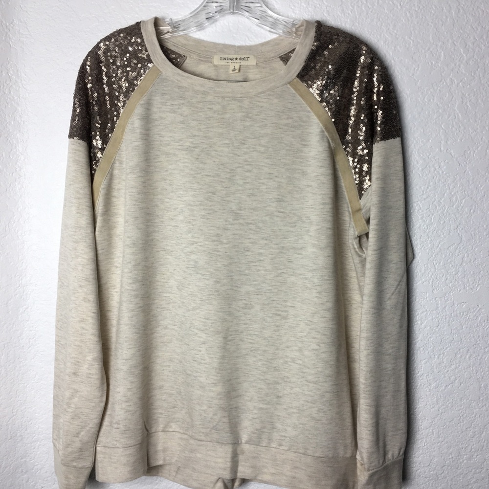 Sequined embellished long sleeve casual top, ☆☆☆☆NEW WITHOUT TAGS!! SOOO PRETTY!